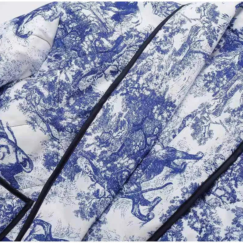 Chaqueta estampada con cuello de bufanda