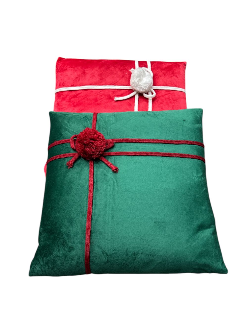 Cojín Rectangular de Terciopelo Bordado